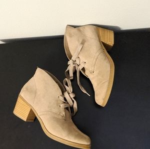 Tan lace-up ankle boots